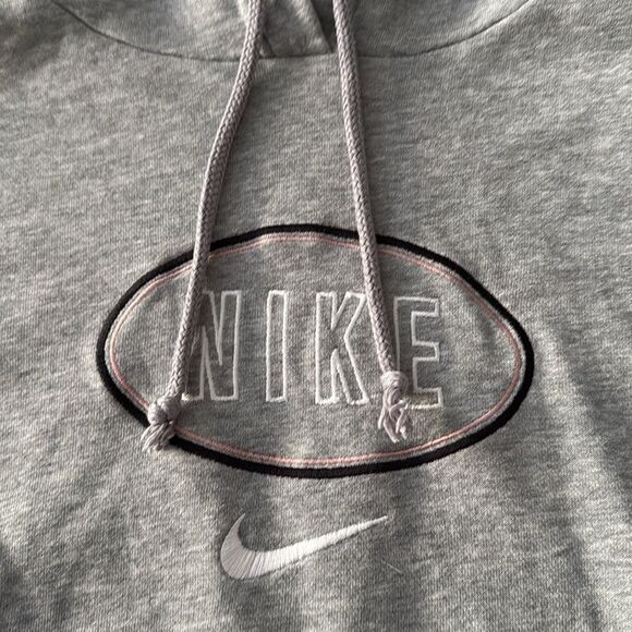 Nike Woman’s Varsity French Terry Hoodie in Heather Gray. Size S Oversized. - Picture 2 of 8